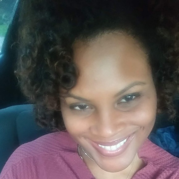 Meet your Posher, Franna - Picture 1 of 1